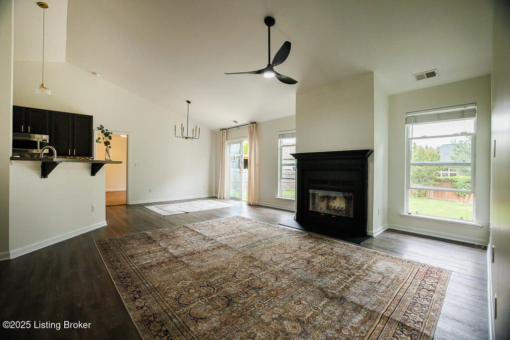 7003 Hollow Oaks Dr, Louisville, Kentucky image 10