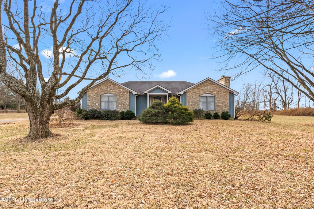 Photo of 10104 Secretariat Dr, Goshen, KY 40026 (MLS # 1707911)