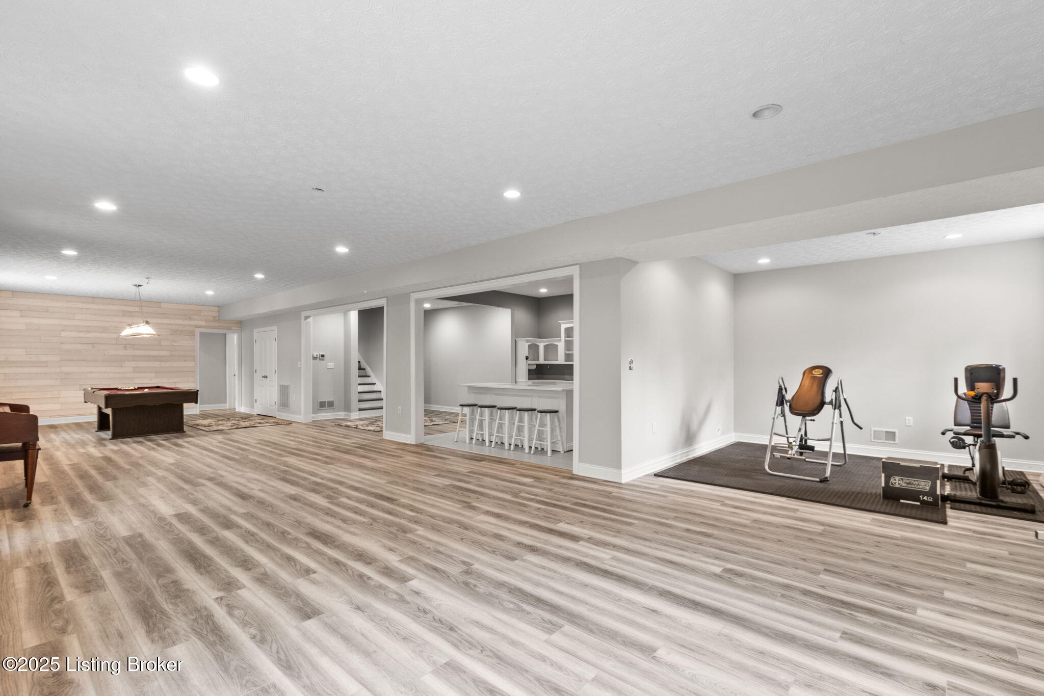 2901 Salt Lick Rd, Crestwood, Pennsylvania image 45