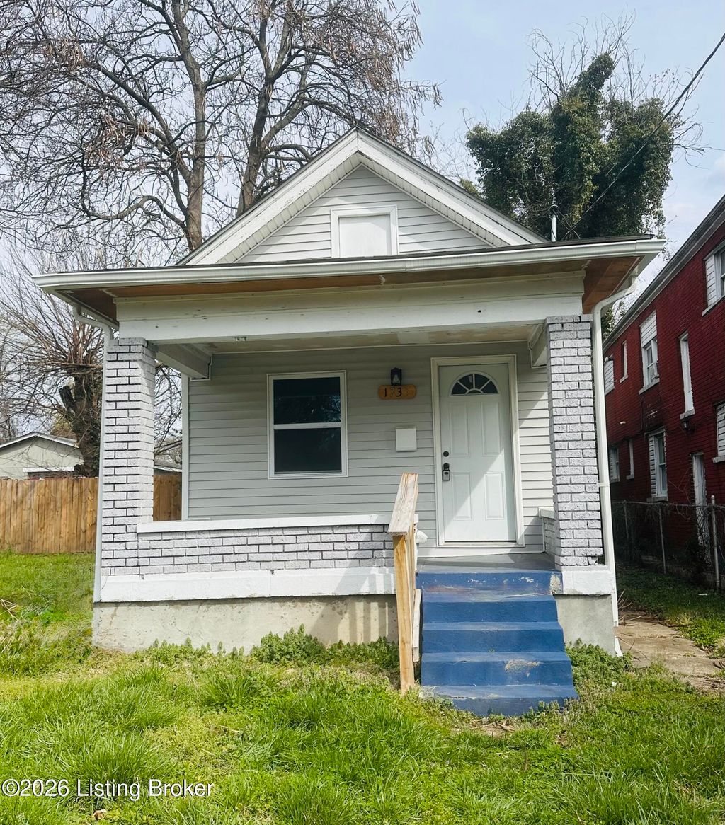 Photo of 1735 W Ormsby Ave, Louisville, KY 40210 (MLS # 1711599)