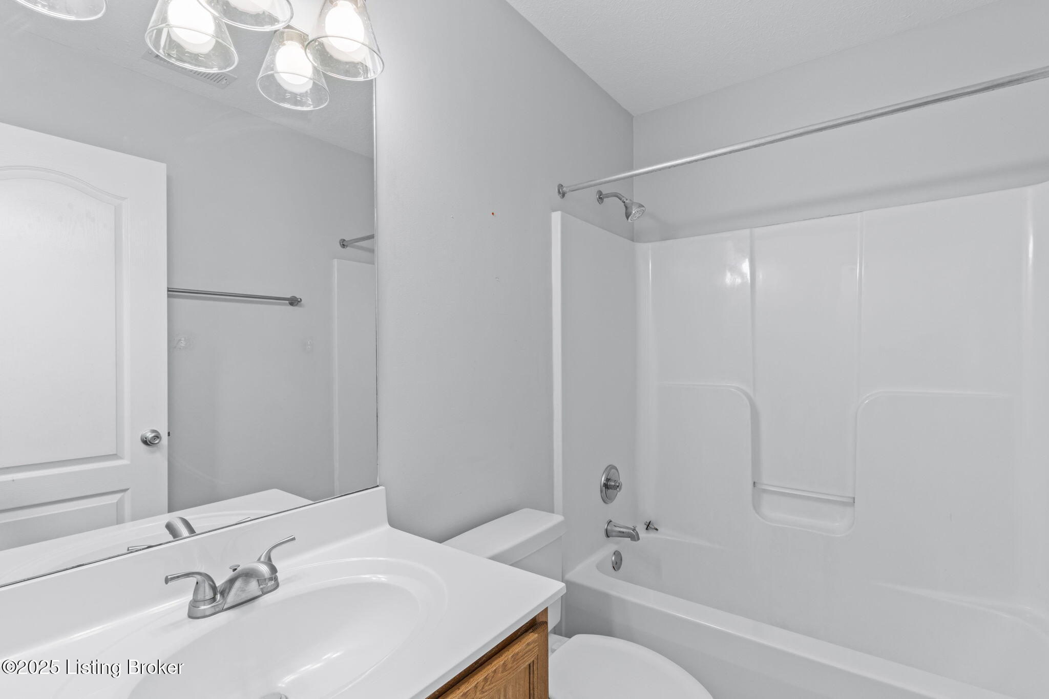 8001 Magnolia Ridge Ct #UNIT 201, Louisville, Kentucky image 16