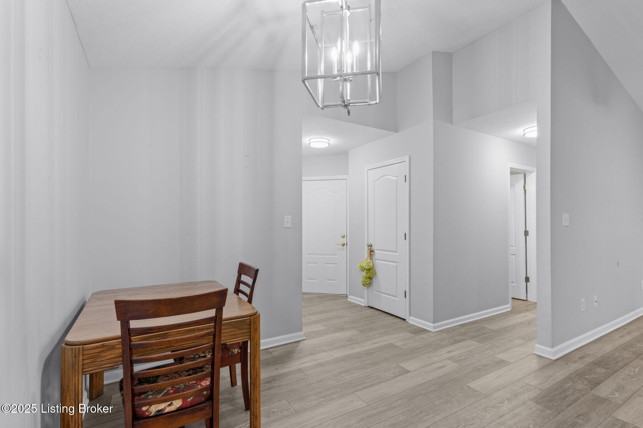 8001 Magnolia Ridge Ct #UNIT 201, Louisville, Kentucky image 9
