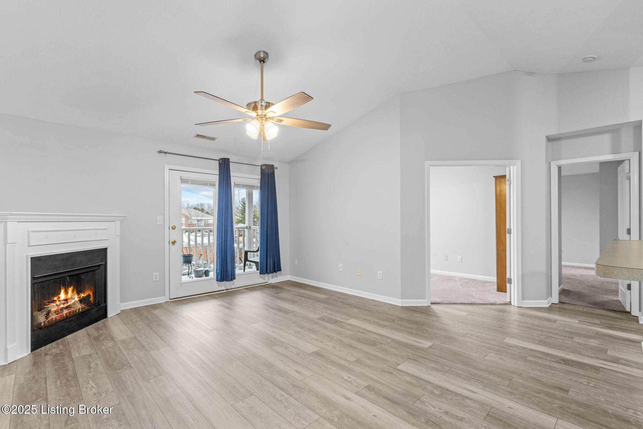 8001 Magnolia Ridge Ct #UNIT 201, Louisville, Kentucky image 4