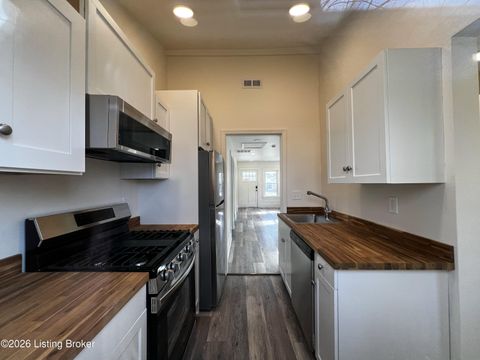 Tiny photo for 637 Merwin Ave, Louisville, KY 40217 (MLS # 1710966)