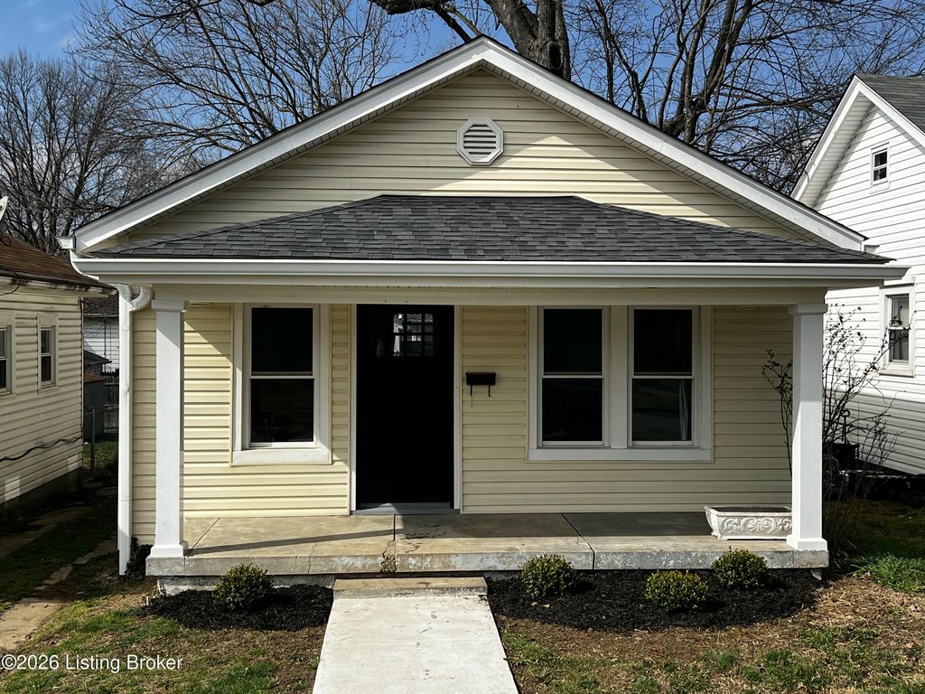 Photo of 637 Merwin Ave, Louisville, KY 40217 (MLS # 1710966)