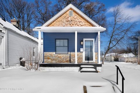 Photo of 2303 Woodland Ave, Louisville, KY 40210 (MLS # 1707598)