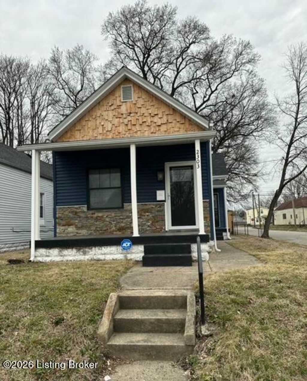 Photo of 2303 Woodland Ave, Louisville, KY 40210 (MLS # 1707598)