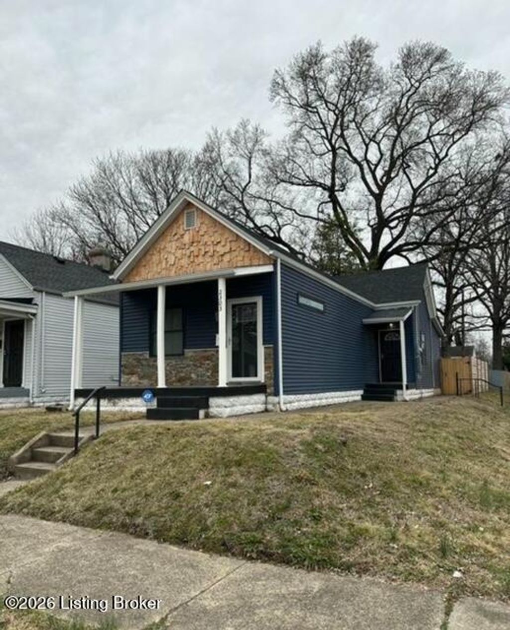 Photo of 2303 Woodland Ave, Louisville, KY 40210 (MLS # 1707598)