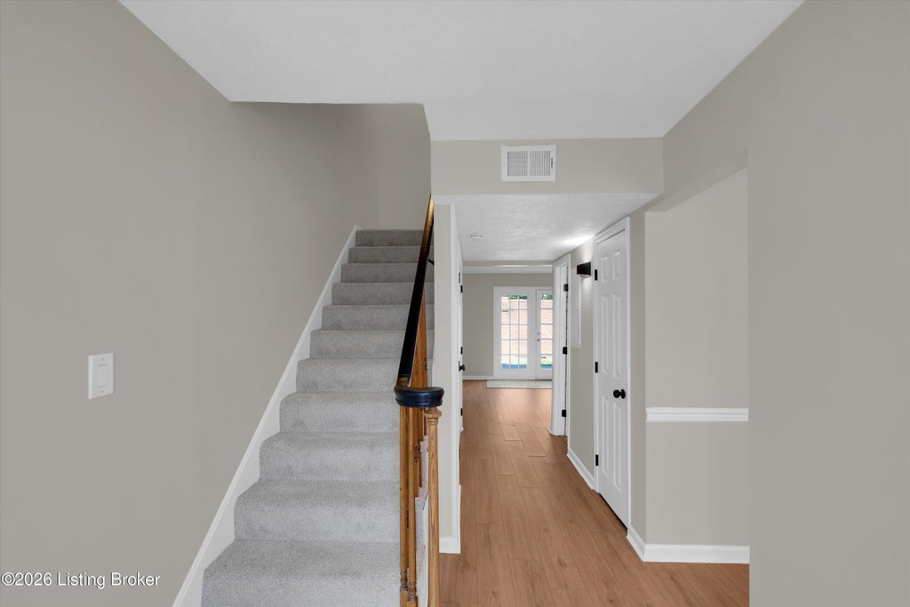 Photo of 7813 Montero Dr, Prospect, KY 40059 (MLS # 1727582)