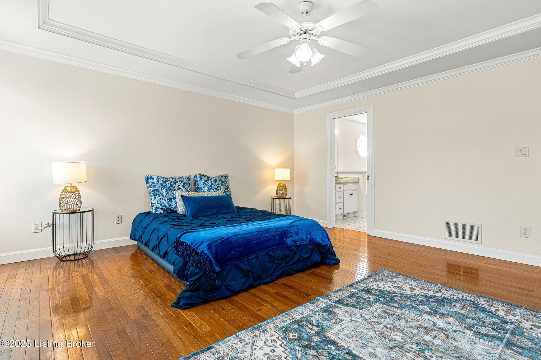 10117 Springhurst Gardens Cir, Louisville, Kentucky image 16