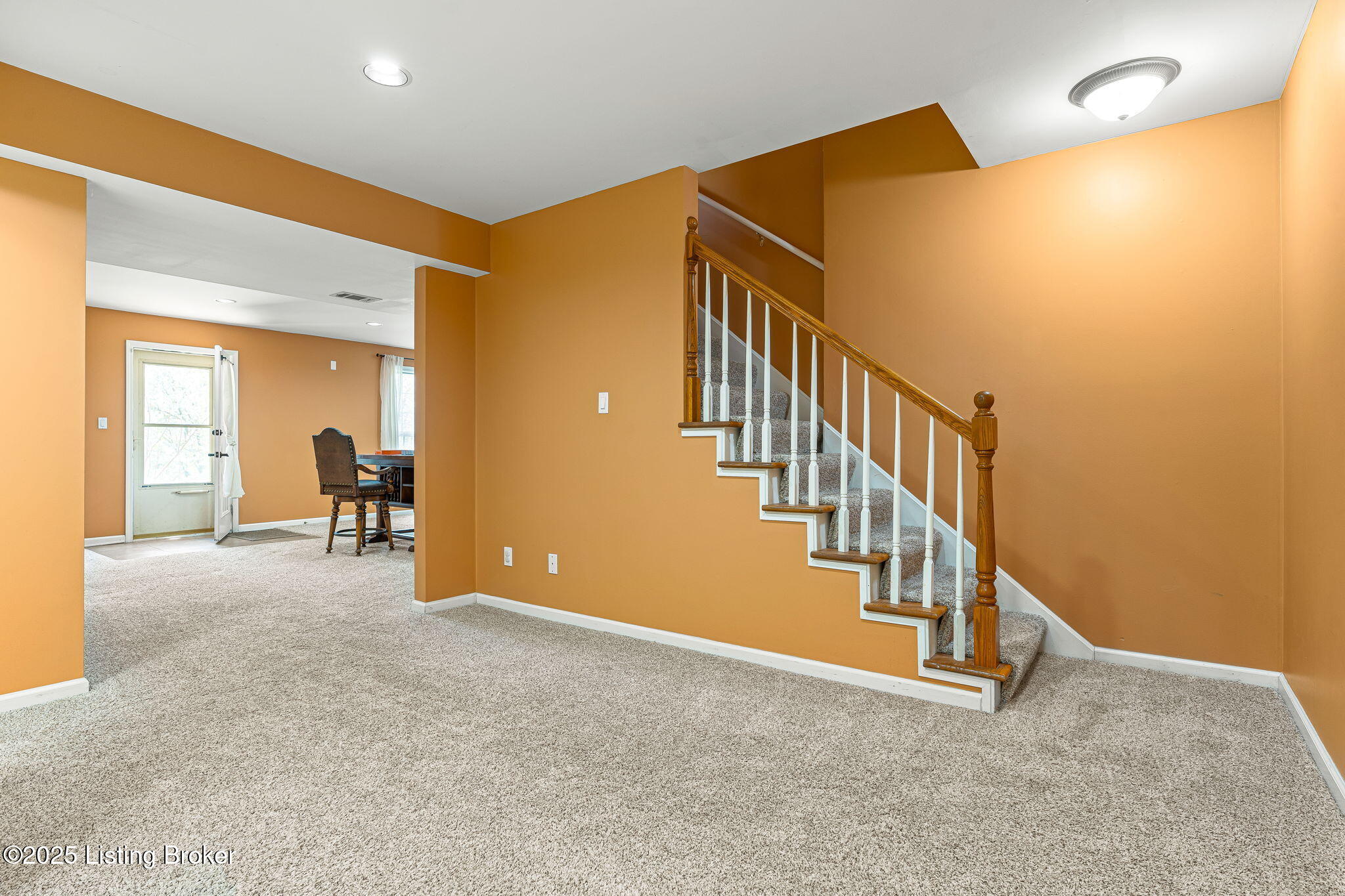 10117 Springhurst Gardens Cir, Louisville, Kentucky image 35