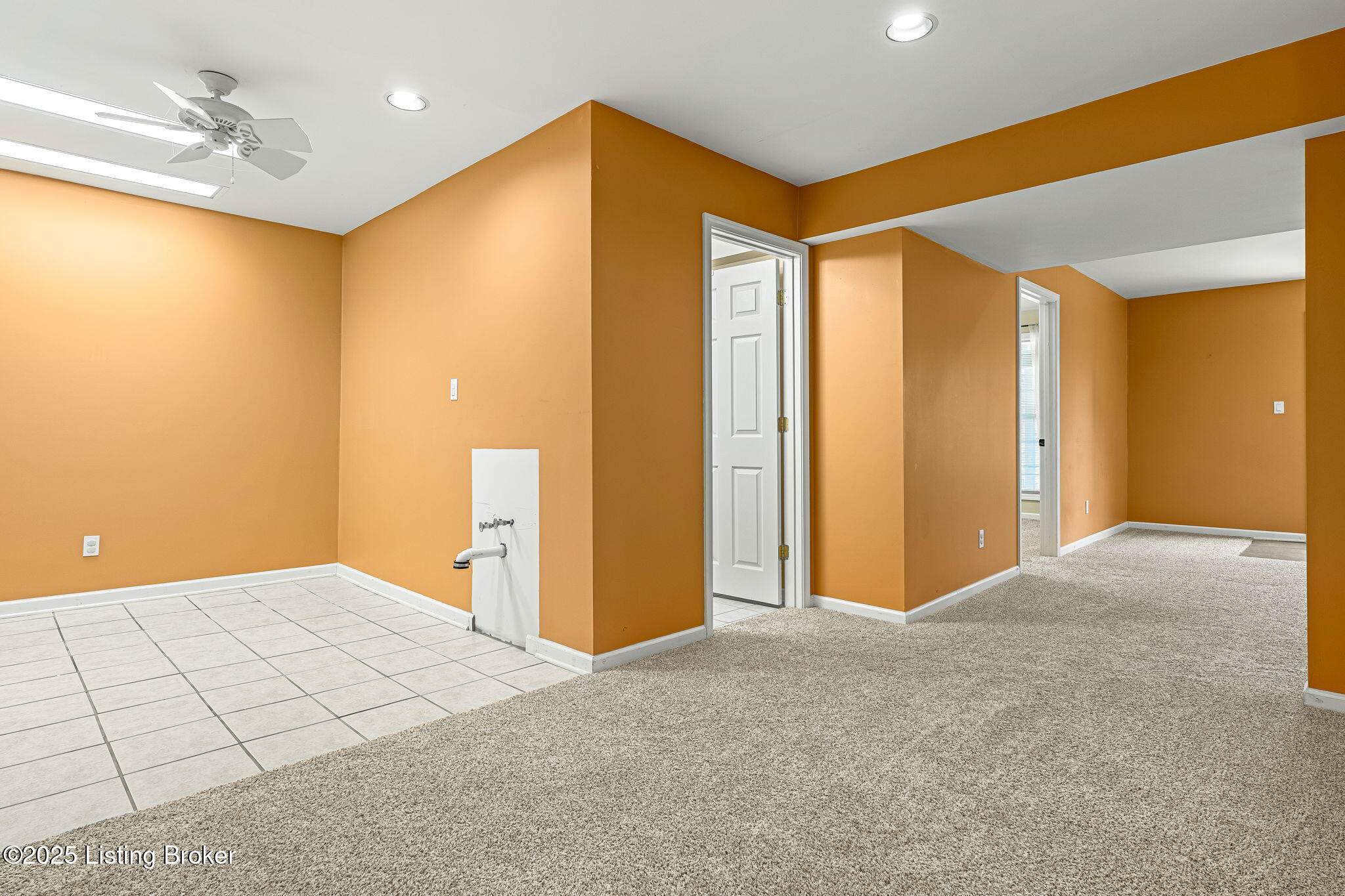 10117 Springhurst Gardens Cir, Louisville, Kentucky image 34