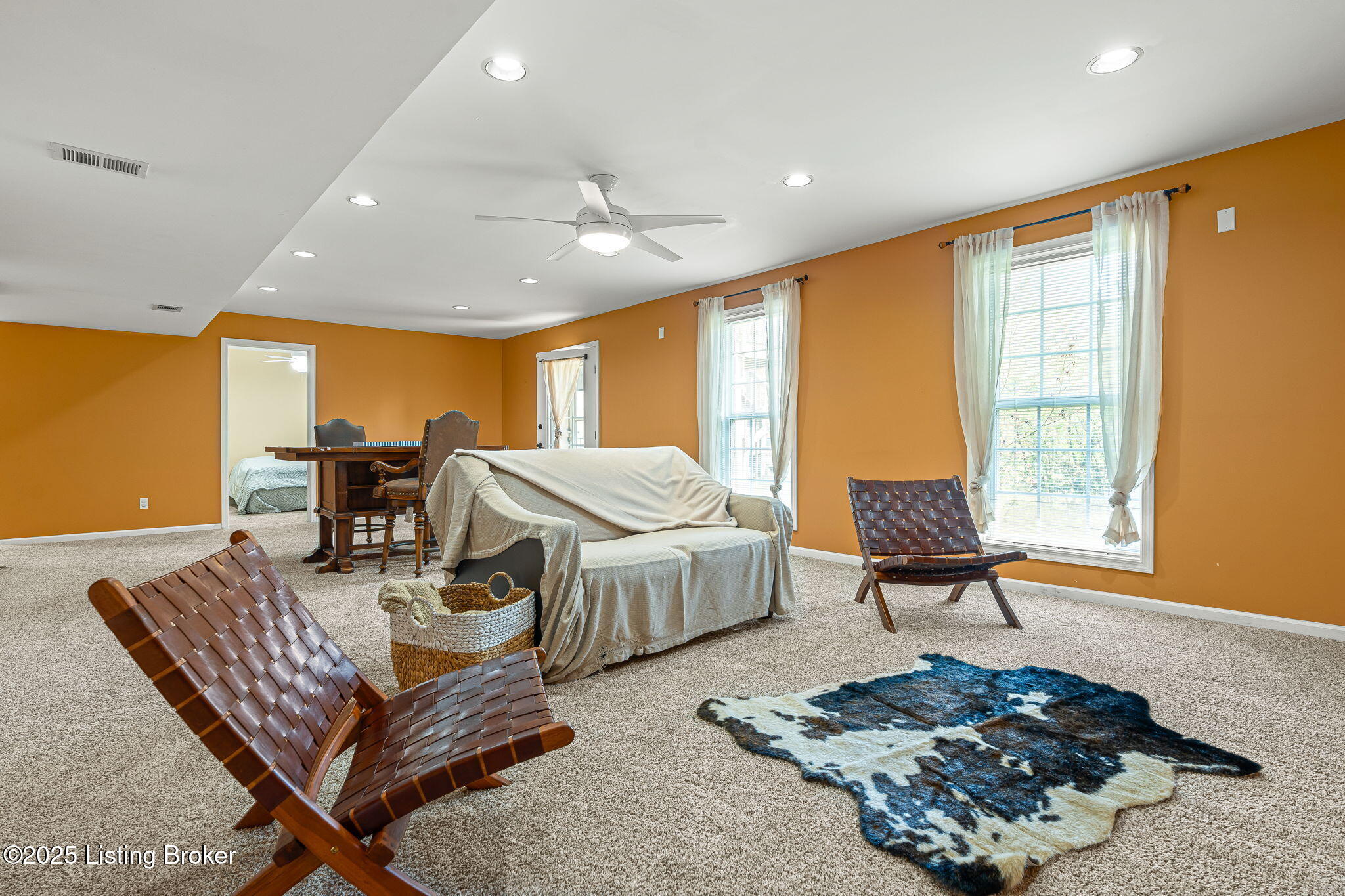 10117 Springhurst Gardens Cir, Louisville, Kentucky image 39