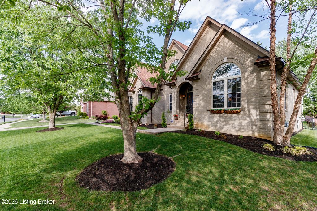 Photo of 11117 Little Spring Blvd, Louisville, KY 40291 (MLS # 1714926)