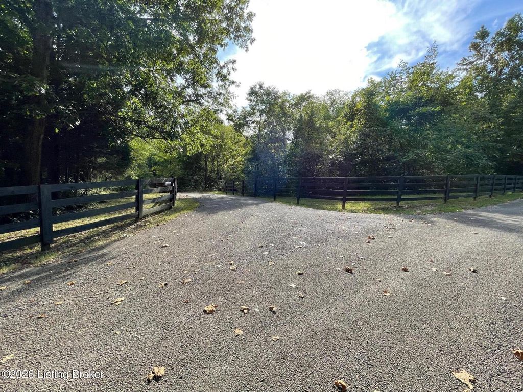 Photo of 2193 W Hwy 42, La Grange, KY 40031 (MLS # 1712004)