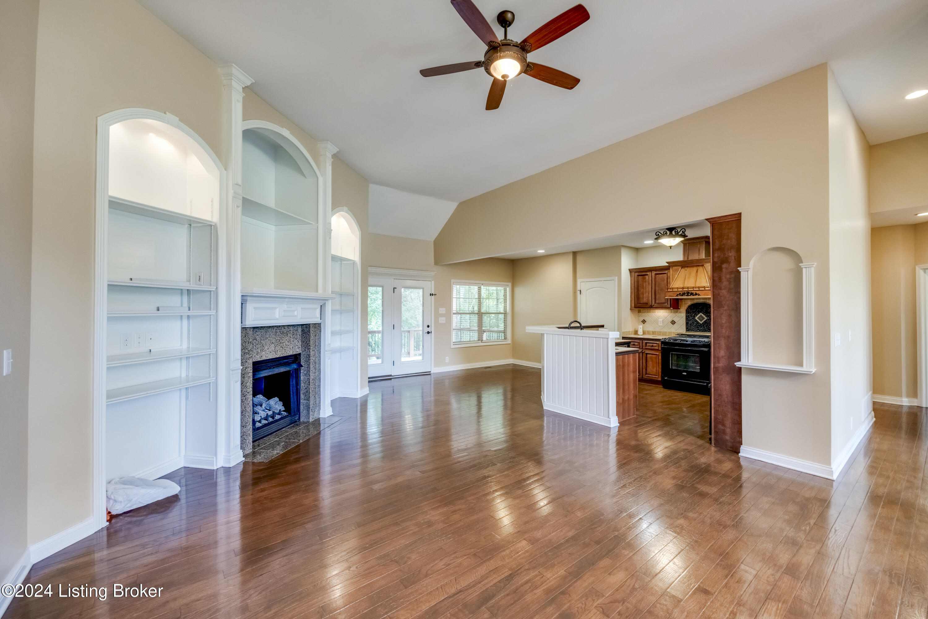 468 E Millwater Falls Fls, Shepherdsville, Kentucky image 16