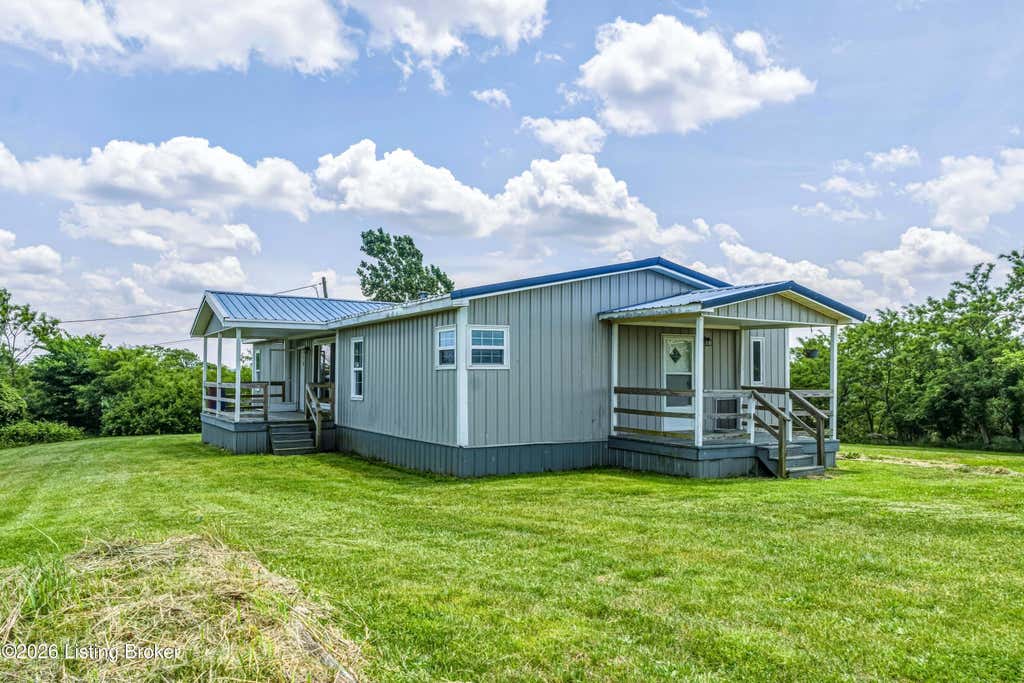 Photo of 2422 E Highway 86, Irvington, KY 40146 (MLS # 1727153)