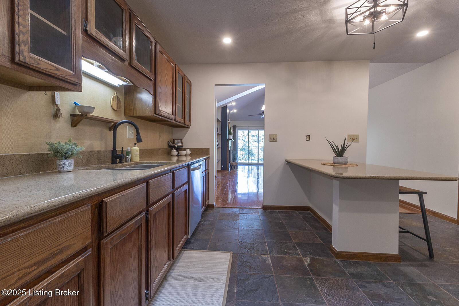1208 Forest Park Rd, Louisville, Pennsylvania image 10