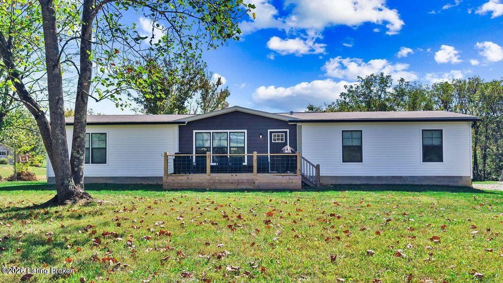 Photo of 50 Masters Ct, Taylorsville, KY 40071 (MLS # 1709057)