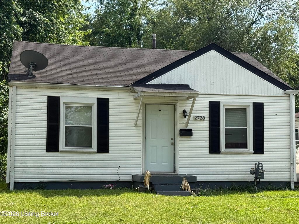 Photo of 2728 Algonquin Pkwy, Louisville, KY 40210 (MLS # 1718328)