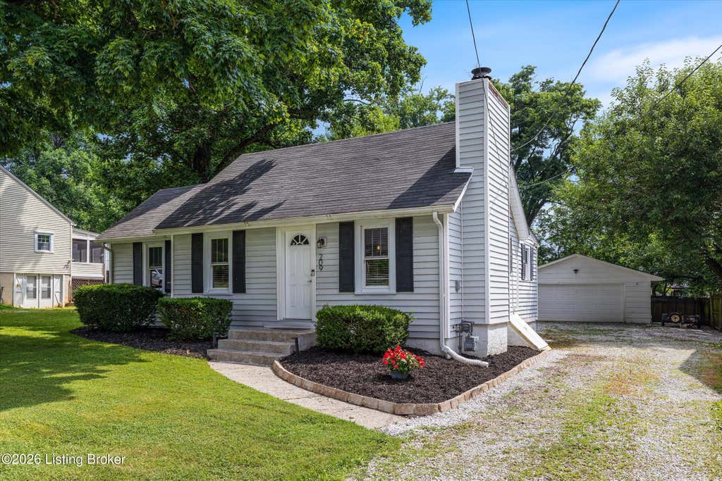 Photo of 209 Bliss Ave, Louisville, KY 40243 (MLS # 1723094)
