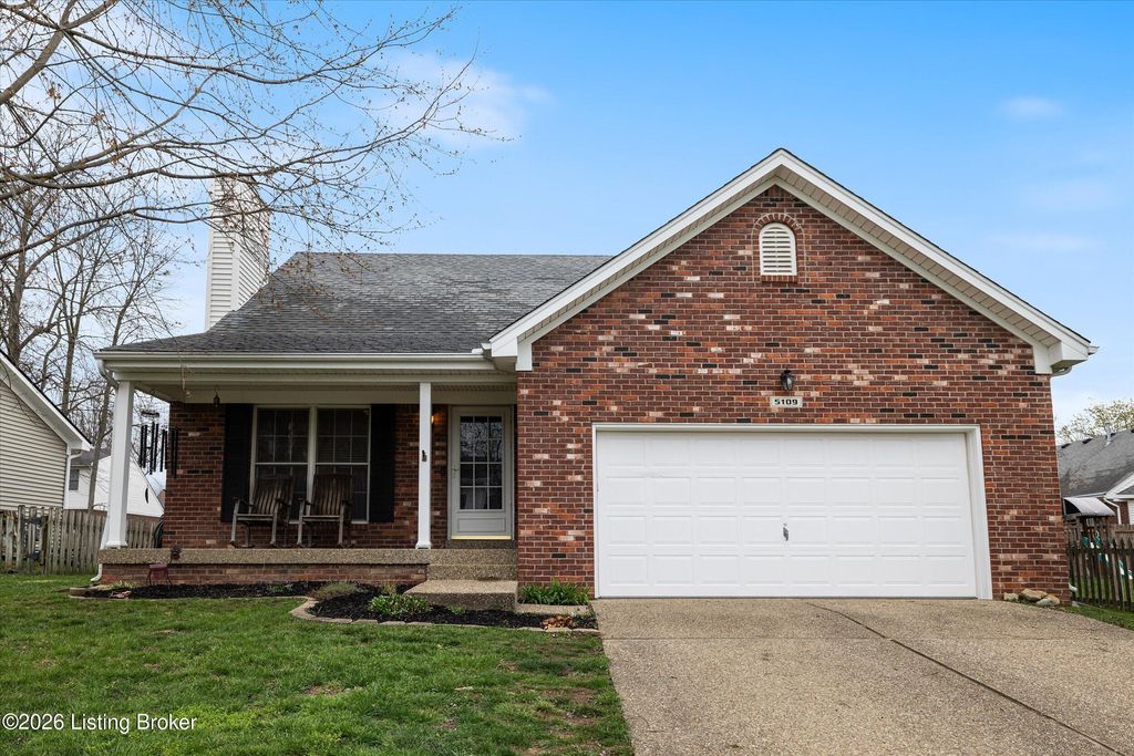 Photo of 5109 Oakbrook Dr, Louisville, KY 40245 (MLS # 1712270)