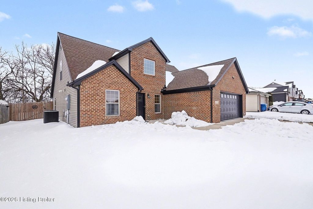 Photo of 3070 Barlows Brook Rd, Shelbyville, KY 40065 (MLS # 1708353)