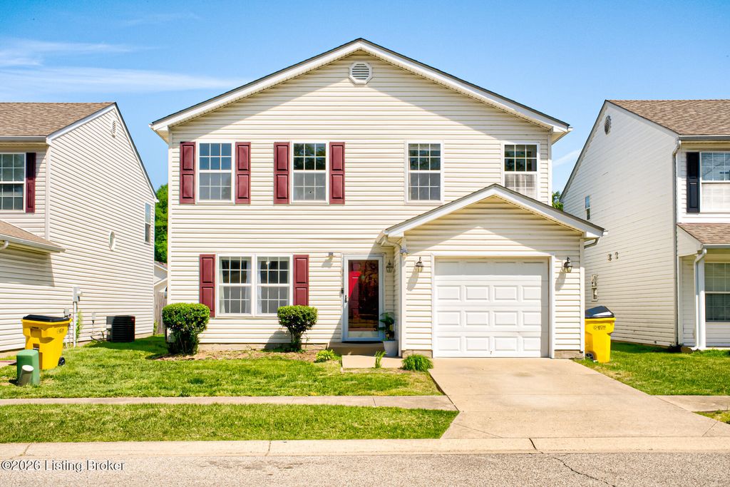 Photo of 6413 Cottagemeadow Dr, Louisville, KY 40218 (MLS # 1716006)