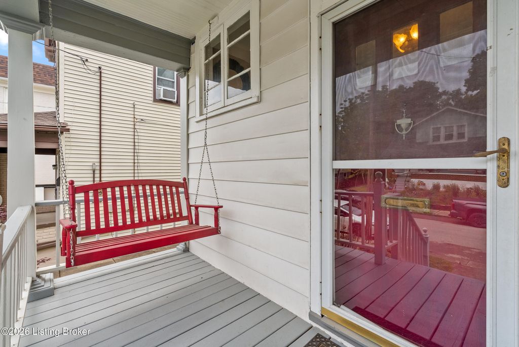 Photo of 1840 Deer Park Ave, Louisville, KY 40205 (MLS # 1717222)