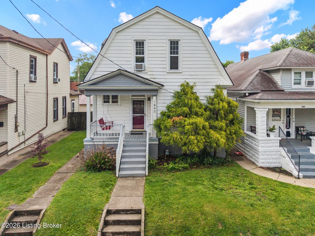 Photo of 1840 Deer Park Ave, Louisville, KY 40205 (MLS # 1717222)