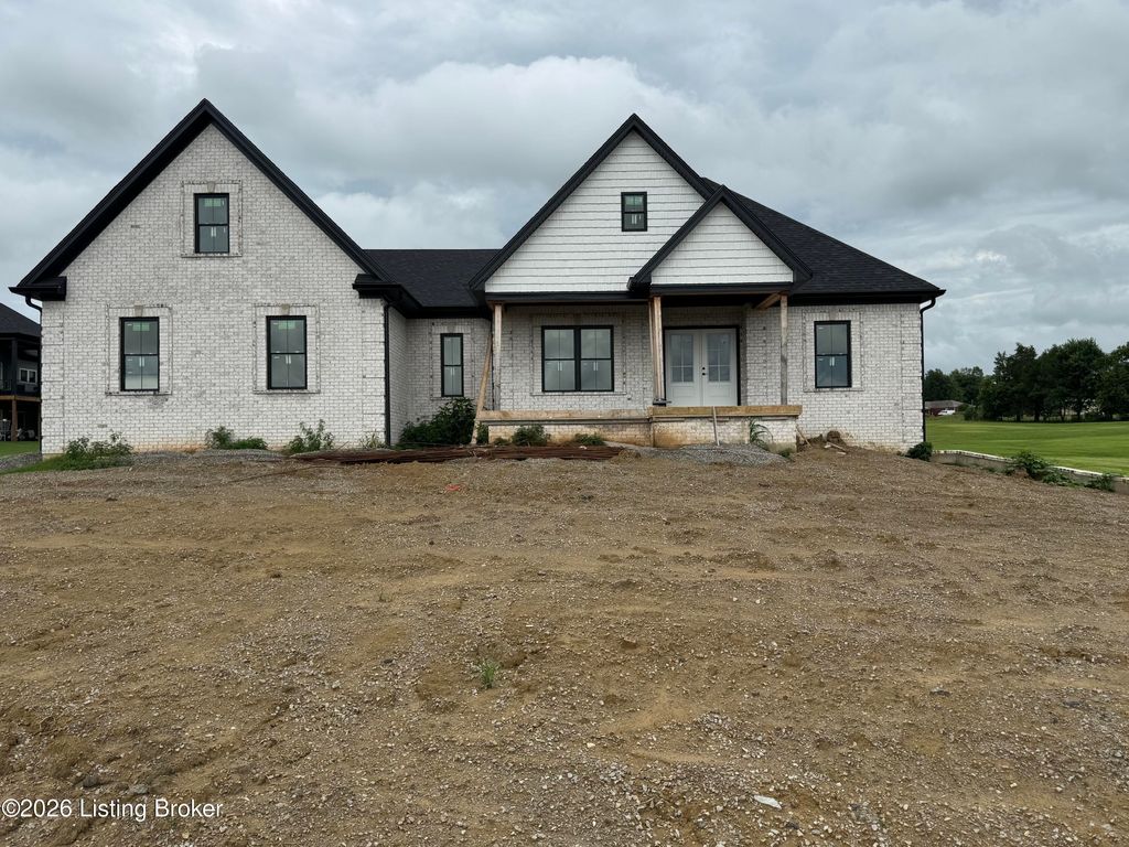 Photo of 160 Tommy Ct, Shepherdsville, KY 40165 (MLS # 1717677)