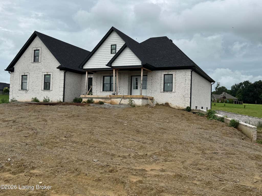 Photo of 160 Tommy Ct, Shepherdsville, KY 40165 (MLS # 1717677)