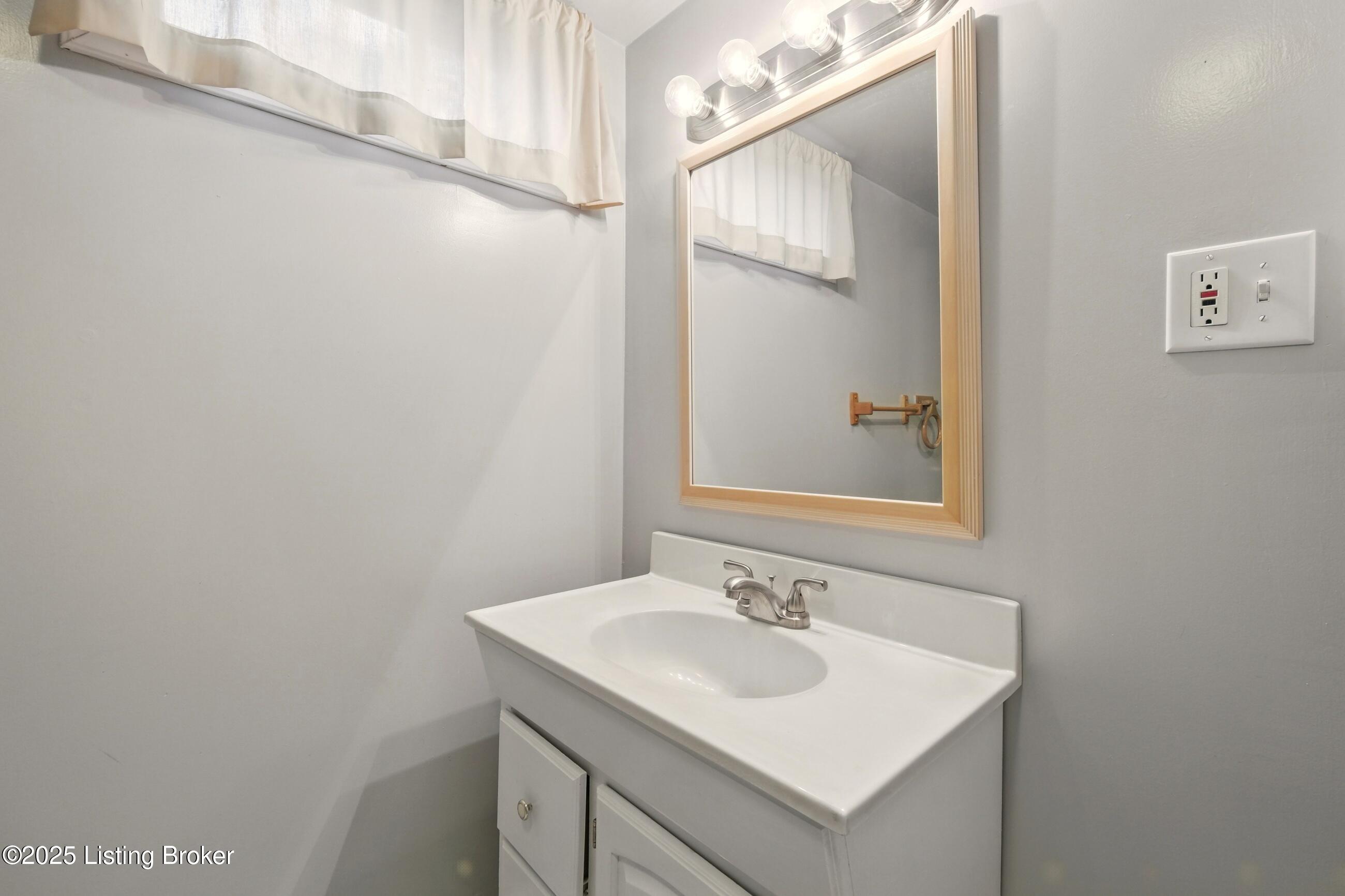 3745 Rosemont Blvd, Louisville, Pennsylvania image 28