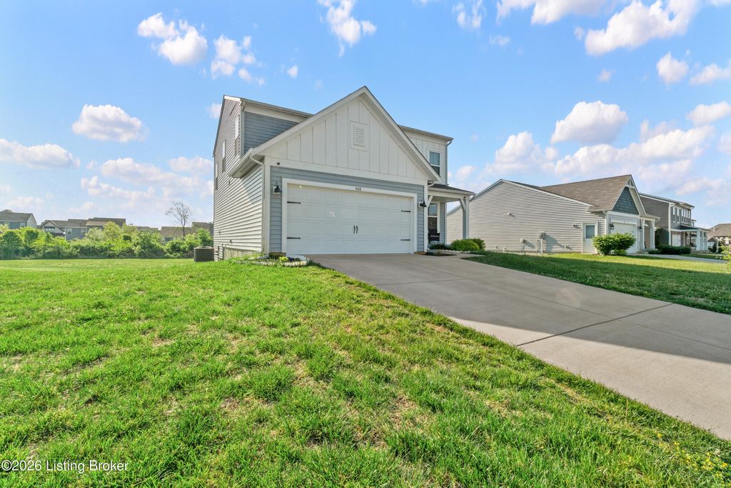 Photo of 468 Birchwood Dr, Shepherdsville, KY 40165 (MLS # 1715619)