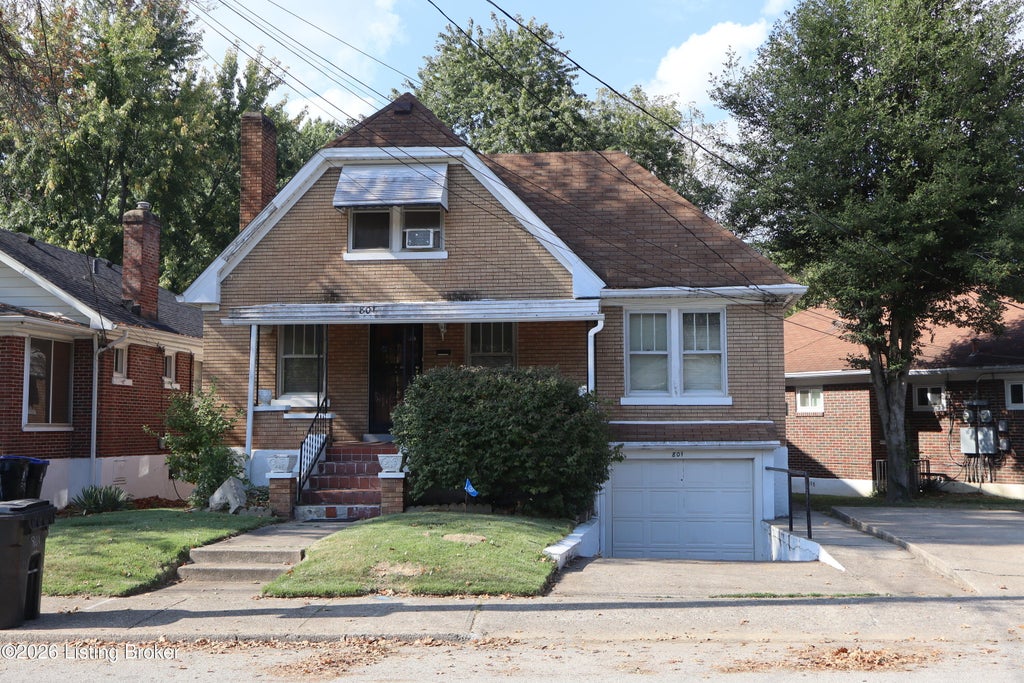 Photo of 801 Brookline Ave, Louisville, KY 40215 (MLS # 1729233)