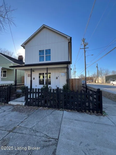 MLS: 1681907