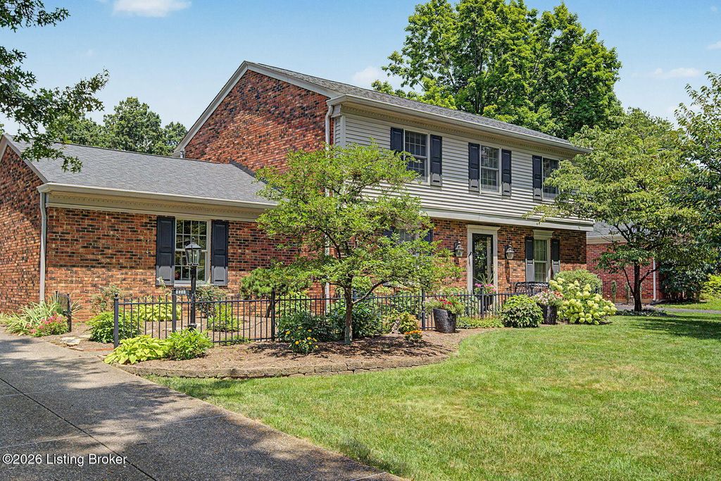 Photo of 3217 Murray Hill Pike, Louisville, KY 40241 (MLS # 1723892)