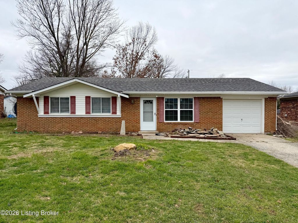 Photo of 630 Lane Ave, Sellersburg, IN 47172 (MLS # 1711564)