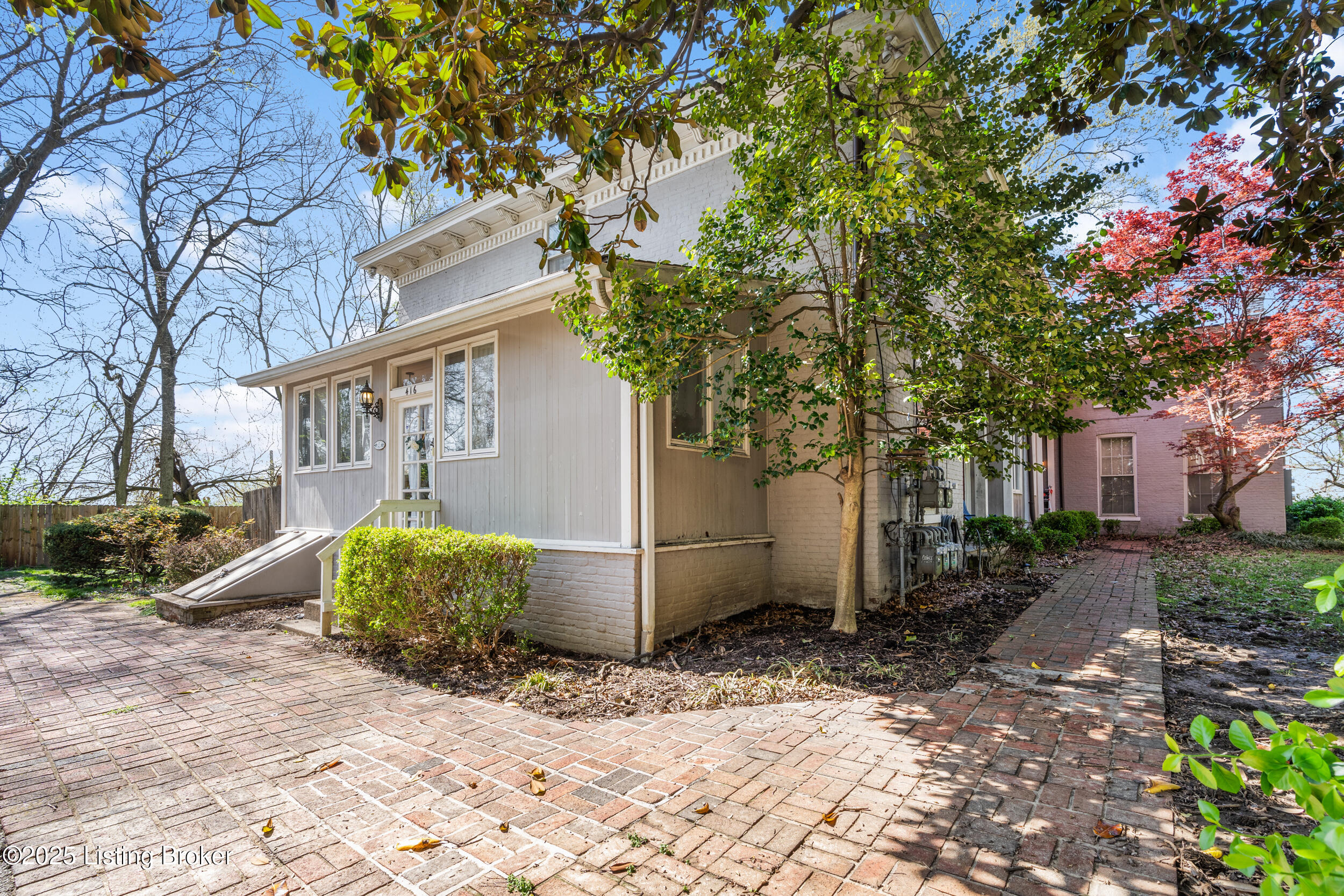 410 Pine St, Louisville, Kentucky image 4