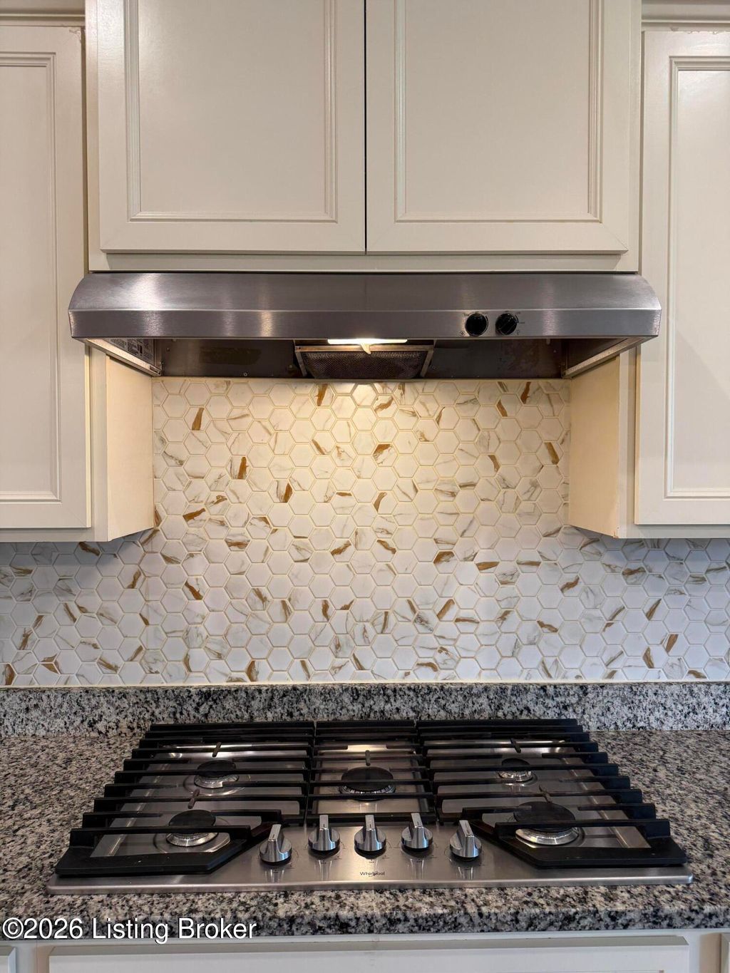 Photo of 2848 Hamilton Springs Dr, Louisville, KY 40245 (MLS # 1712907)