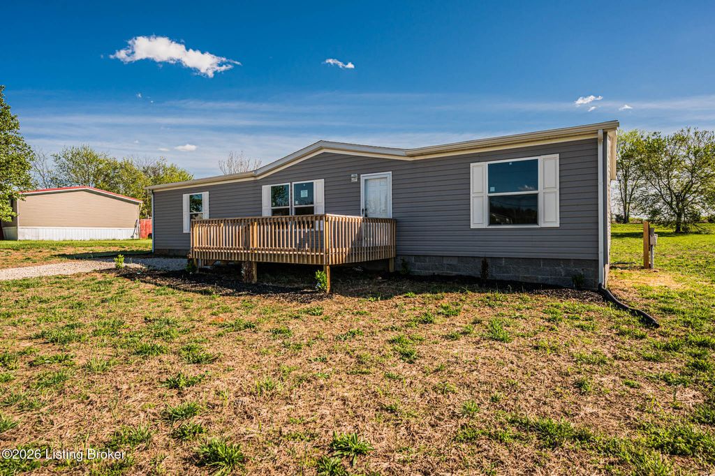 Photo of 68 Beech St, Smiths Grove, KY 42171 (MLS # 1713692)