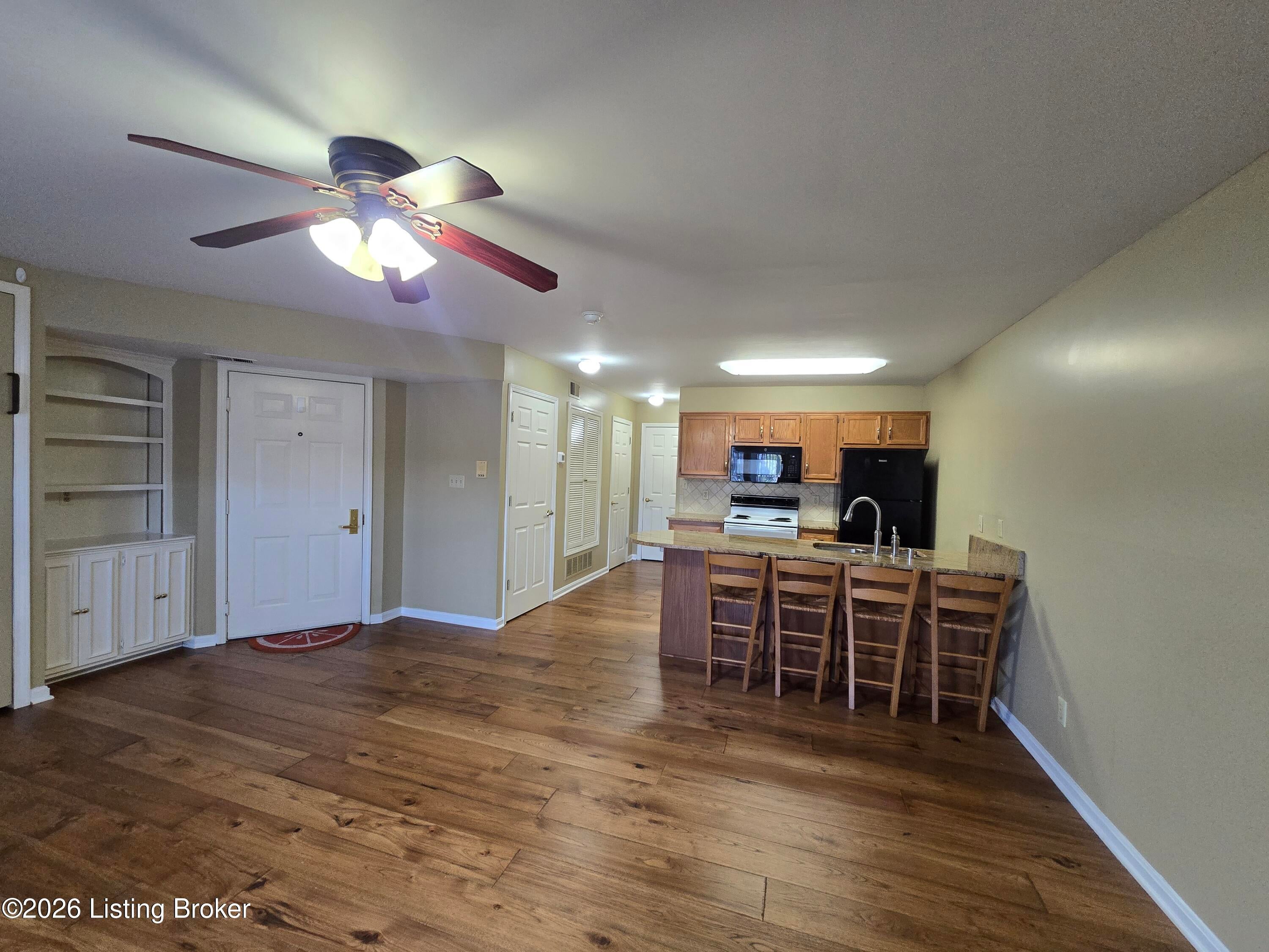 2726 Hollywood Terrace 103