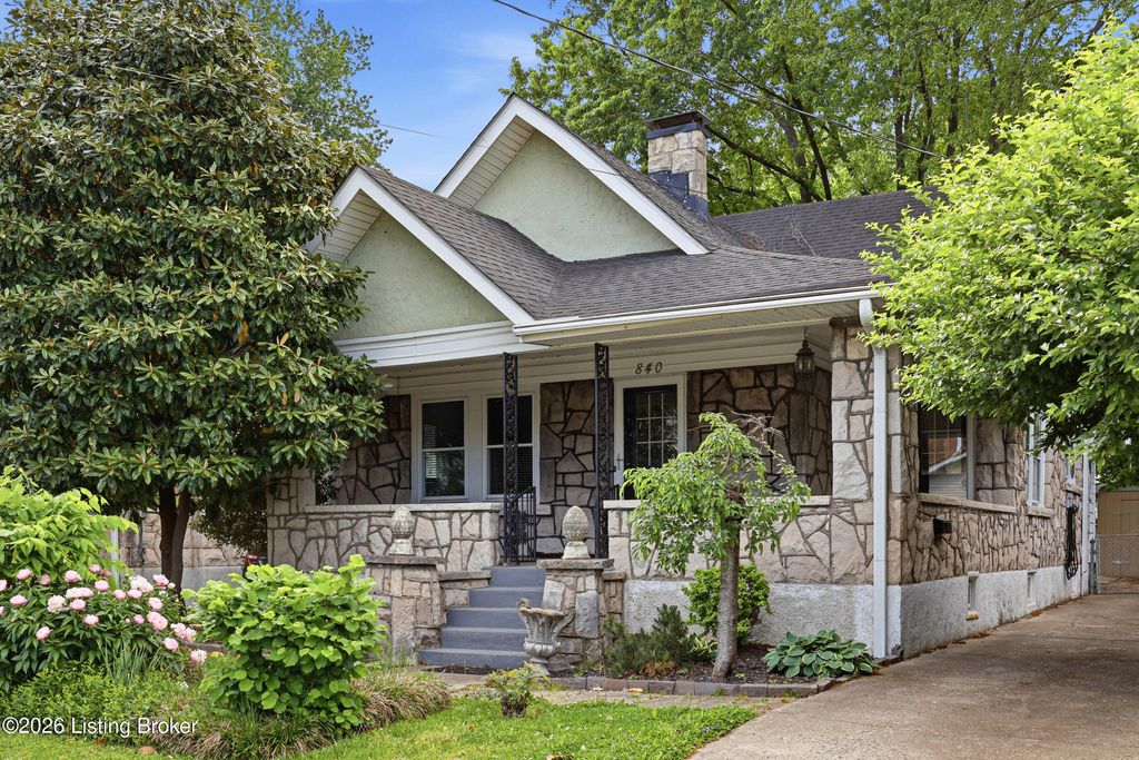 Photo of 840 Melford Ave, Louisville, KY 40217 (MLS # 1715309)