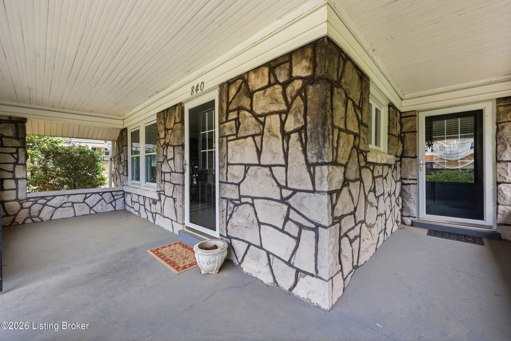 Photo of 840 Melford Ave, Louisville, KY 40217 (MLS # 1715309)