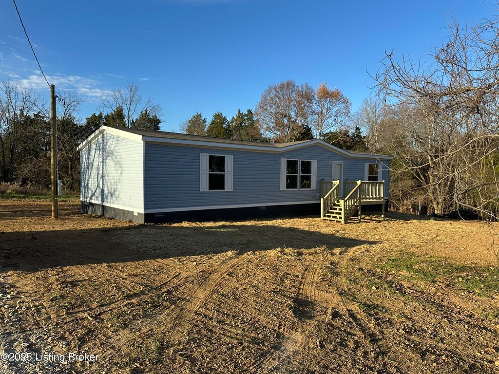 Photo of 304 McDonald Dr, Brandenburg, KY 40108 (MLS # 1705494)