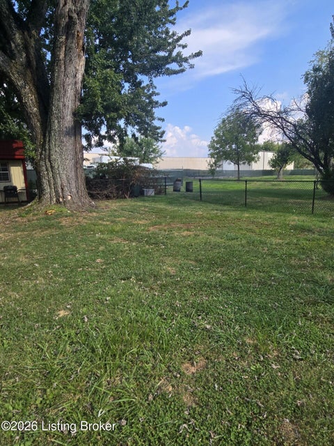 Tiny photo for 4358 S Wilson Rd, Elizabethtown, KY 42701 (MLS # 1729606)