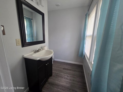 Tiny photo for 4358 S Wilson Rd, Elizabethtown, KY 42701 (MLS # 1729606)