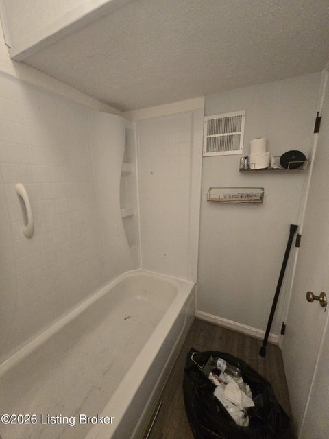 Tiny photo for 4358 S Wilson Rd, Elizabethtown, KY 42701 (MLS # 1729606)