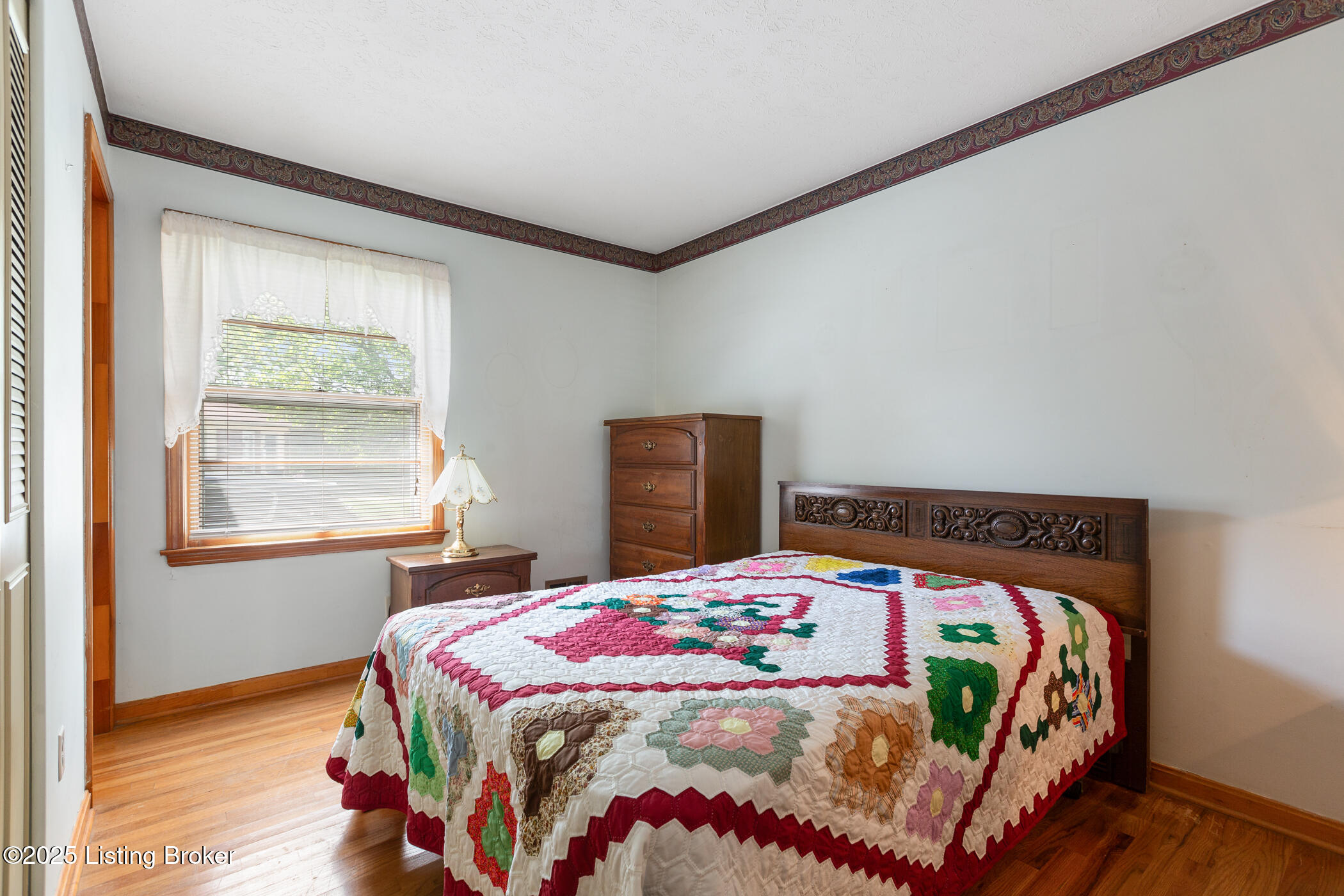 10108 Caven Ave, Louisville, Kentucky image 4