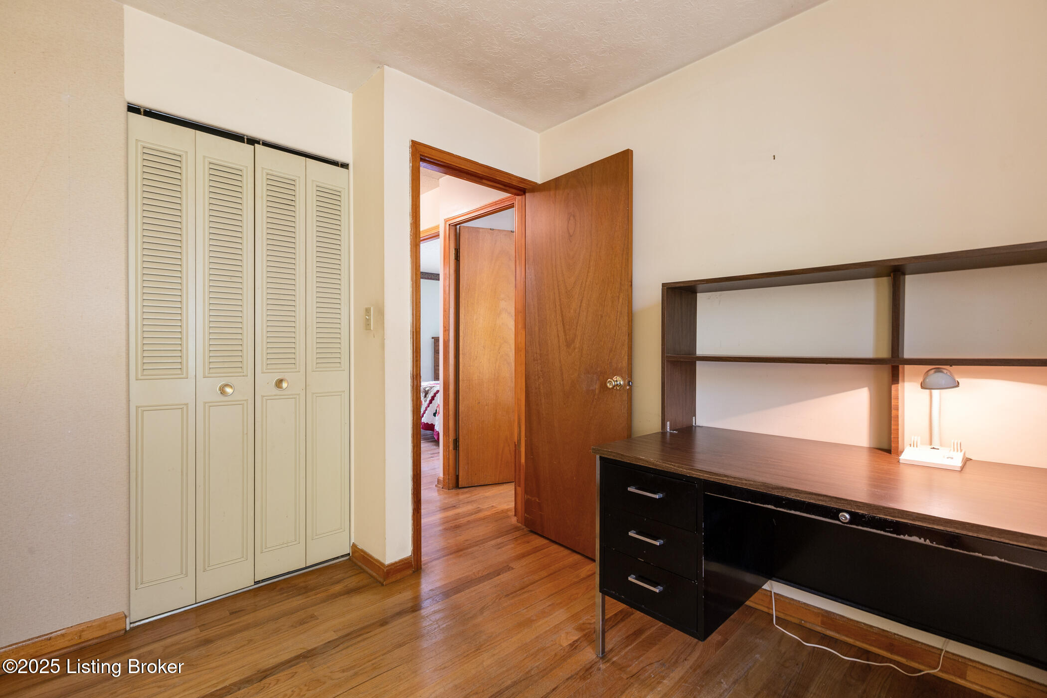 10108 Caven Ave, Louisville, Kentucky image 37